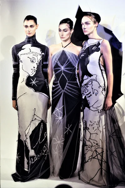 Look 23